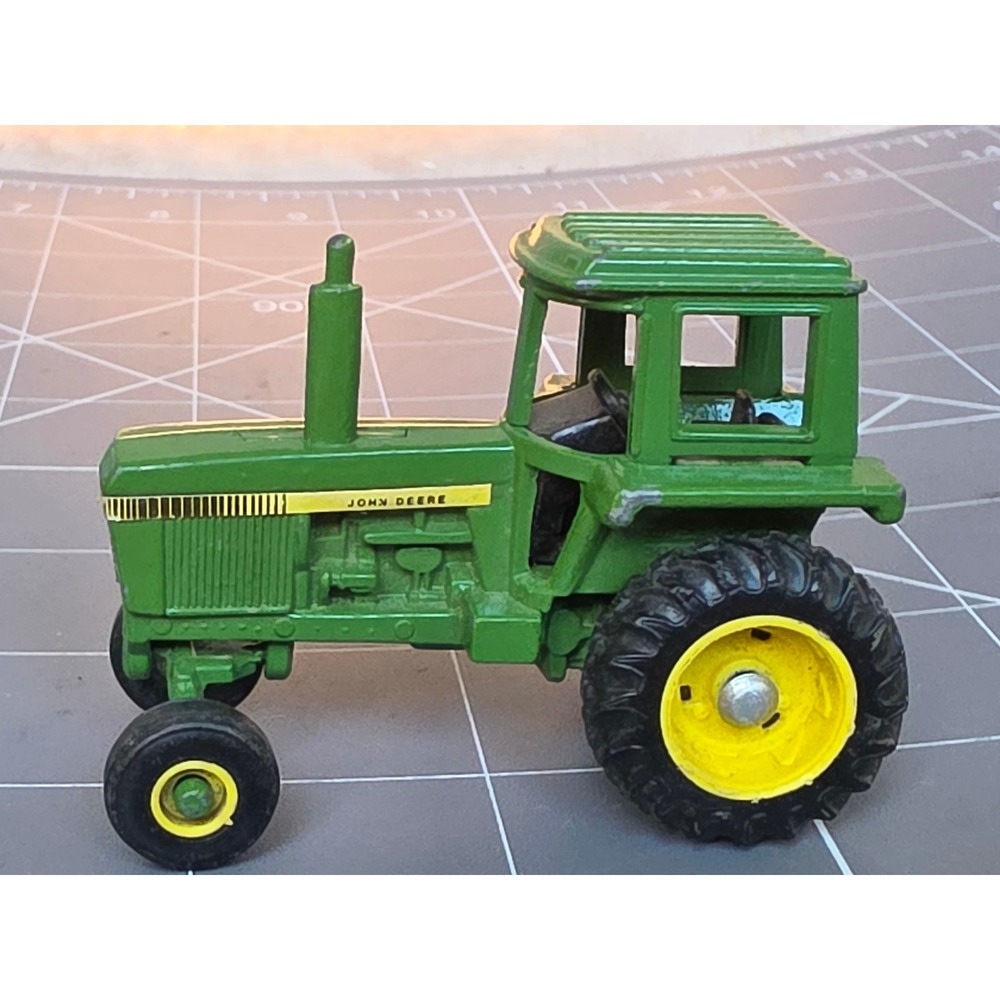 Vintage John Deere Diecast Tractor Toy Green Yellow Farm Equipment Ertyl